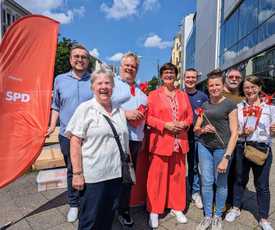 Mitglieder der Abteilung im Europawahlkampf 2024 auf der Schloßstraße